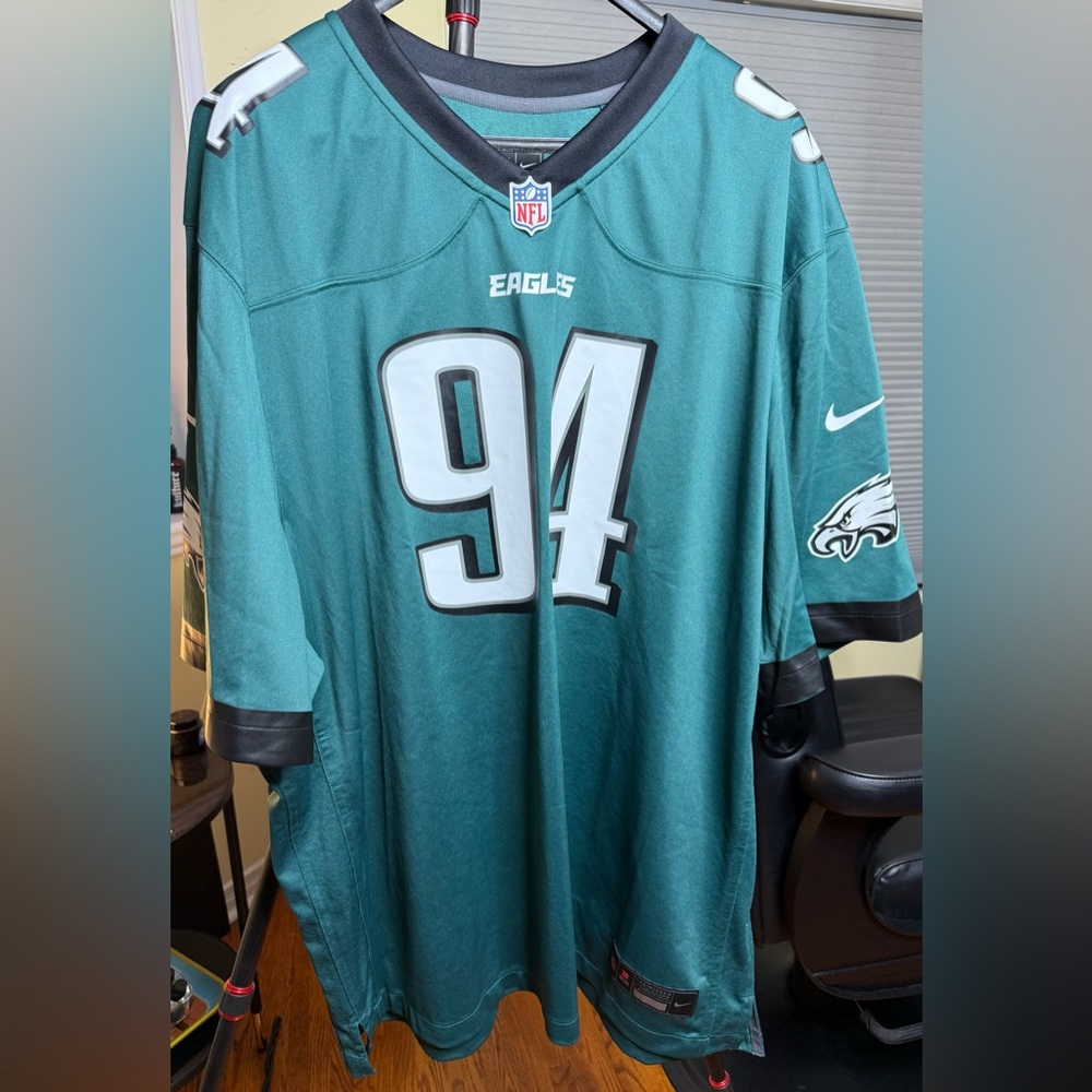Gorgeous NFL Philadelphia Authentic Jersey!!! Eagles Super Bowl Champions!
